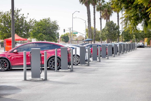 why-you-should-lease-an-electric-vehicle-for-your-business