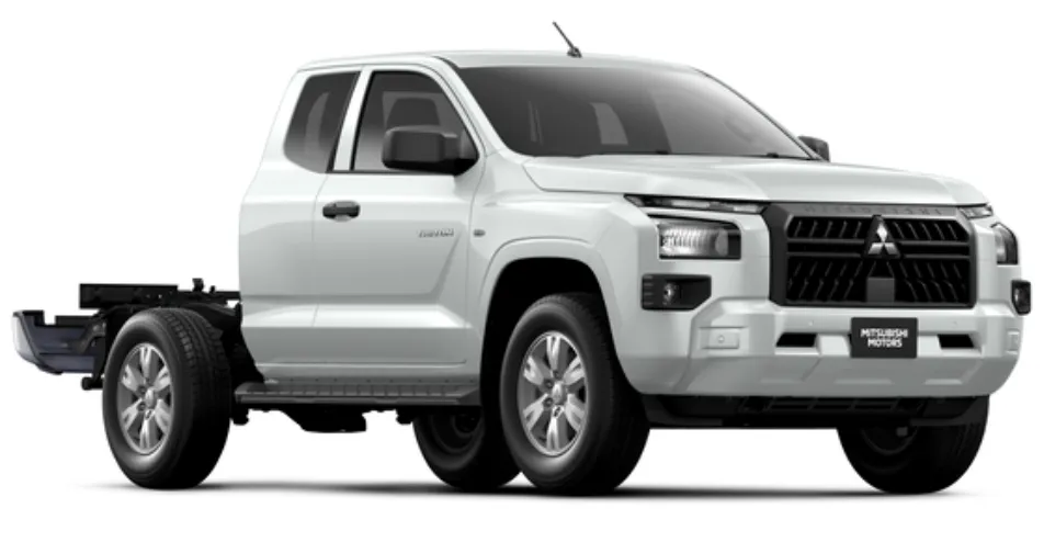 Mitsubishi Triton GLX Club Cab Chassis